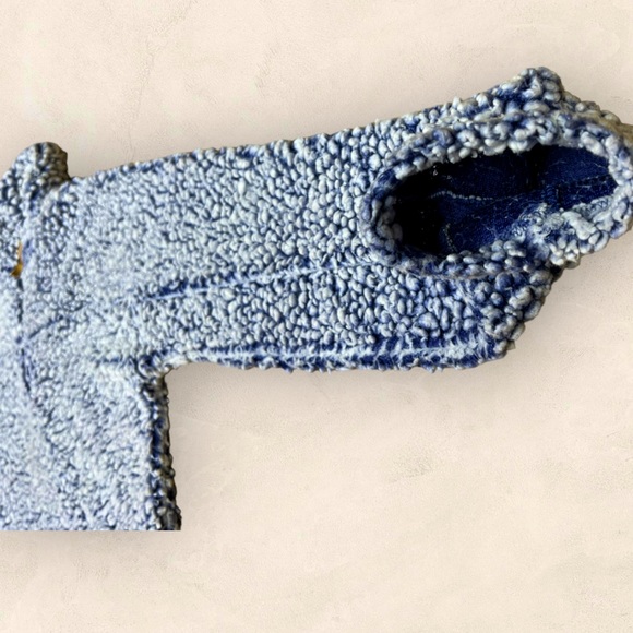 Pre-Owned Sherpa soft cozy pullover jacket for Girls 8-10 y/o S size. Warm. - Picture 7 of 14